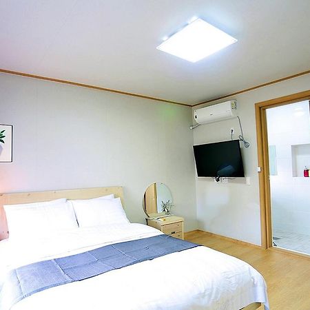 Ddobagi Pension Seogwipo-stad Buitenkant foto